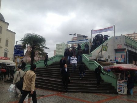 İstanbul'da sağanak yağmur etkili oldu