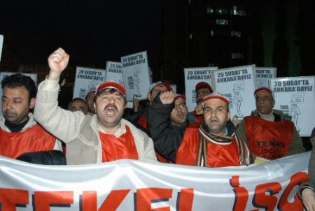 İstanbul'dan Gelen Tekel İşçileri Kocaeli'nde Miting Düzenledi