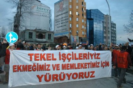 İstanbul'dan Gelen Tekel İşçileri Kocaeli'nde Miting Düzenledi