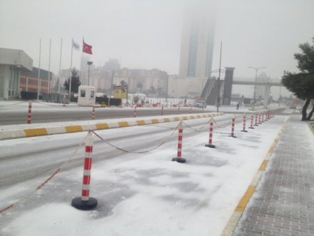 İstanbul’un yüksek kesimleri beyaza büründü