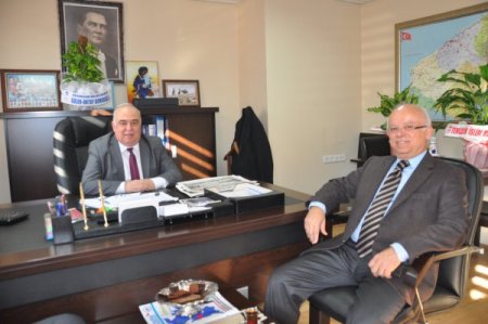 İstifa eden Aydın, Posbıyık ve Özyağcı'yı ziyaret etti