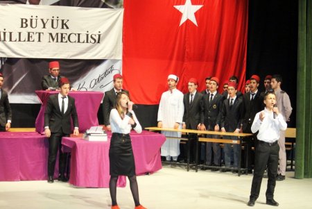 İstiklal Marşı'nın kabulünün 92. yıldönümü Bayburt'ta kutlandı