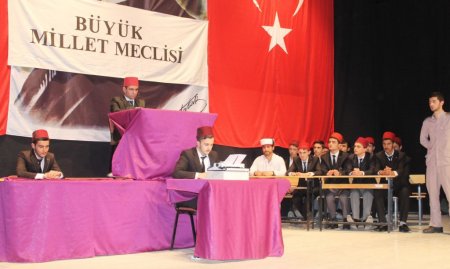 İstiklal Marşı'nın kabulünün 92. yıldönümü Bayburt'ta kutlandı