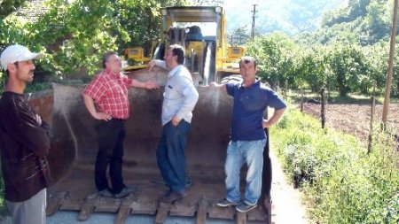 İstimlak bedellerini az bulan köylüler, baraj inşaatının yolunu kapadı