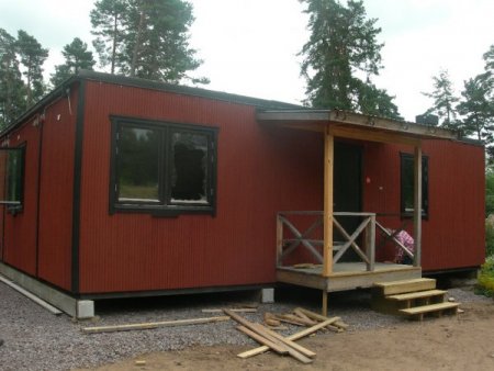 İsveç'te Cami Barakalarına Saldırı