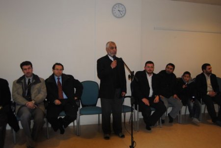 İsveç’te Erbakan İçin Gıyabi Cenaze Namazı