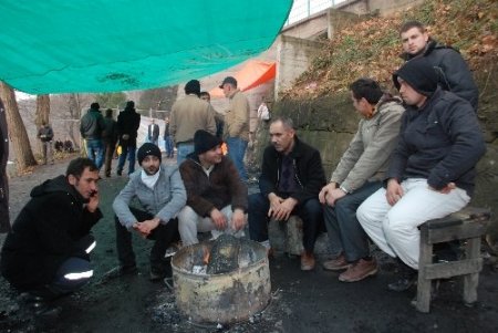 İşverenle Anlaşamayan Kömür İşçilerine Aileleri De Destek Verdi