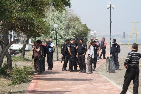 İşyerinin yıkımına pompalı tüfekle direndi