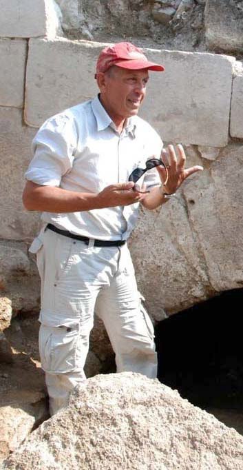 'İtalyan Kazı Heyeti Türklerin 4,5 Yılda Yaptığını 46 Yıldır Yapamadı'