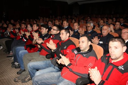 İtfaiyenin Gönüllü Neferleri Sertifikalarını Aldı