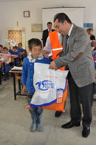 İvrindi Kaymakamı Beyaz: İnsanlara yardım, ancak dertli insanların harcıdır