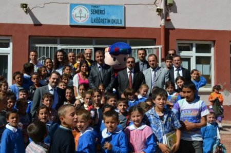 İyilik Elçileri, yüz güldürmeye devam ediyor