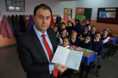 'İyilik yap, günlüğüne yaz; herkes bilsin'