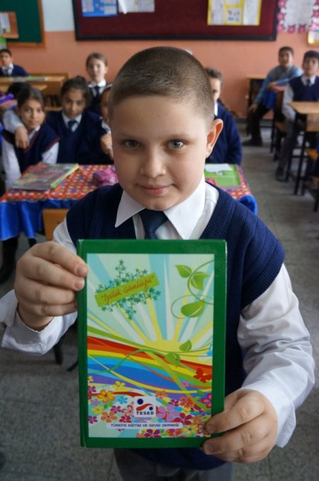 'İyilik yap, günlüğüne yaz; herkes bilsin'