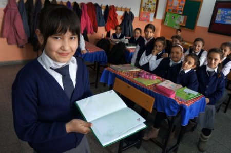 'İyilik yap, günlüğüne yaz; herkes bilsin'