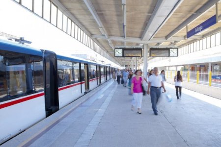 İZBAN 100 milyon yolcu sayısına yaklaştı