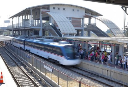 İZBAN 100 milyon yolcu sayısına yaklaştı