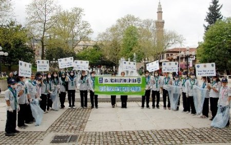 İzciler: Sen korursan çevre de seni korur