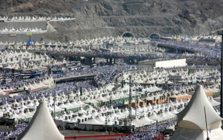 İzdihamı İle Bilinen Mina, Artık Modern Binaları İle Dikkat Çekiyor (2)