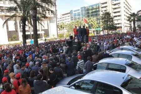 İzelman işçileri eylemde