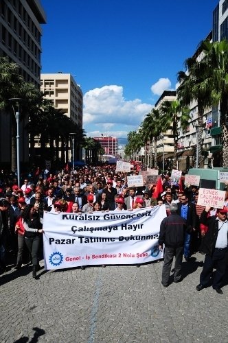 İzelman işçileri eylemde