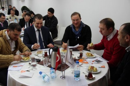 İZGE işadamlarına zamanı kullanmayı anlattı