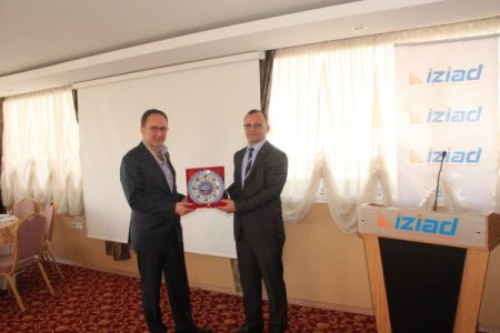İZİAD, Atılım İşadamları Derneği'ni ağırladı
