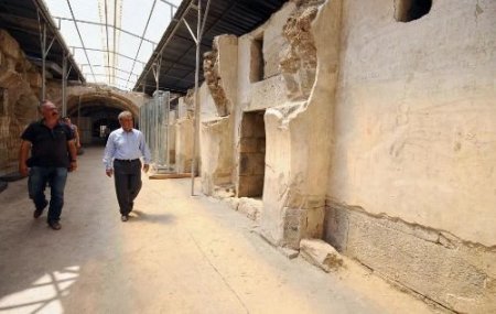 İzmir Agorası'nda Kamulaştırılan Alanlarda Yeni Mozaikler Bulundu