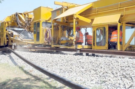 İzmir-bandırma Arasında Elektrikli Tren Çalışacak