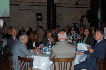 İzmir Büyükşehir Belediye Başkanı Kocaoğlu, Beş Proje İçin Hükümetin Kapısını Çalacak