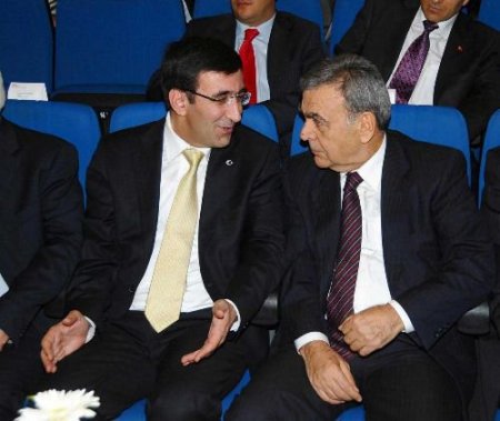 İzmir Büyükşehir Belediye Başkanı Kocaoğlu, İnciraltı İçin Özel Kanun İstedi