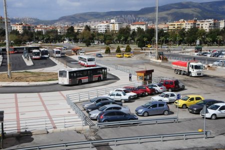İzmir Büyükşehir: İskele bariyerleri Liman Başkanlığı'nın talebi