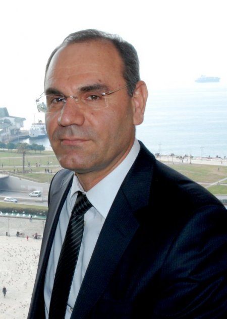 İzmir İl Milli Eğitim Müdürü Bardakcı: Öğretmen Eşimin Atanmasını Bekliyorum