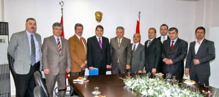 İzmir Kuyumcular Odası İşportacı Ve Çığırtkanlardan Şikayetçi