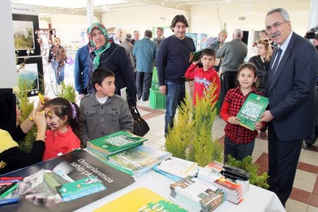 İzmir Orman Bölge Müdürlüğü ücretsiz 30 bin fidan dağıtıyor