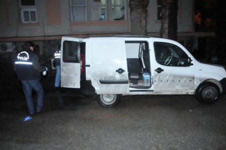 İzmir polisinden bir taşla iki kuş