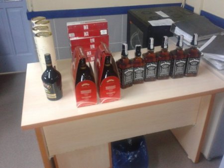 İzmir polisinden bir taşla iki kuş