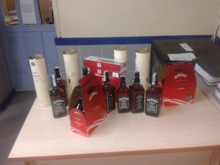 İzmir polisinden bir taşla iki kuş