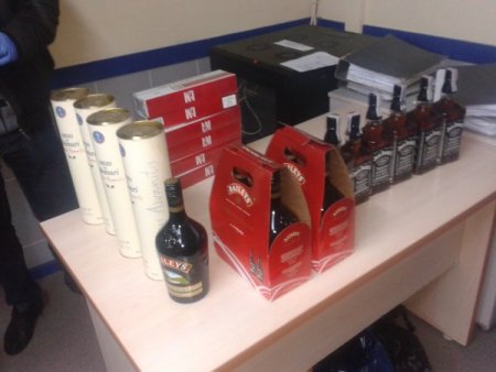 İzmir polisinden bir taşla iki kuş