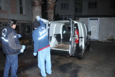 İzmir polisinden bir taşla iki kuş