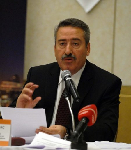 İzmir Valisi Kıraç: EXPO adaylığı için yürümüyor, koşuyoruz