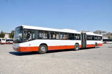 İzmir'de 104 belediye otobüsüne daha klima takılıyor