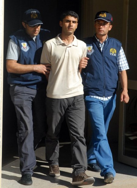 İzmir’de 22 Kg. C4 Patlayıcıyla Yakalanan Bombacı: Pişman Değilim