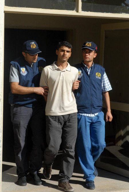 İzmir’de 22 Kg. C4 Patlayıcıyla Yakalanan Bombacı: Pişman Değilim