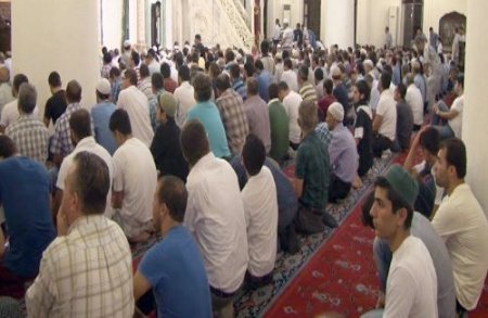 İzmir'de Berat Kandili coşkusu