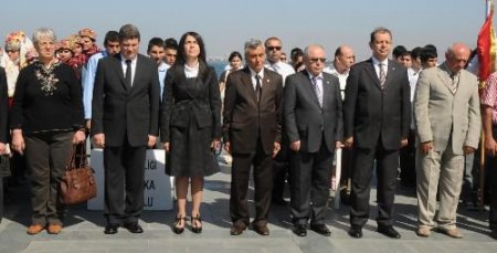 İzmir'de Engelliler Haftası Başladı