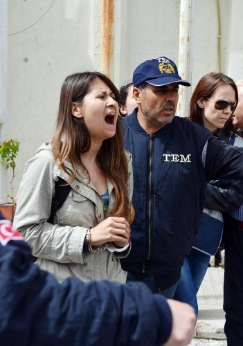 İzmir'de gözaltına alınan üniversite öğrencilerinden sekizi adliyede