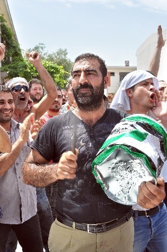 İzmir'de Işıkkent Ayakkabacılar Sitesi'nde gerginlik