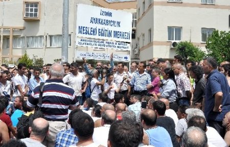 İzmir'de Işıkkent Ayakkabacılar Sitesi'nde gerginlik