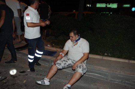 İzmir'de Kaza: 4 Yaralı